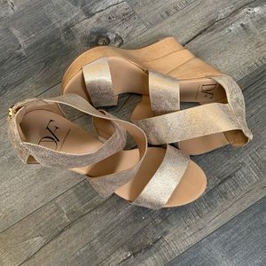 Diane Von Furstenberg open toe platform wedge